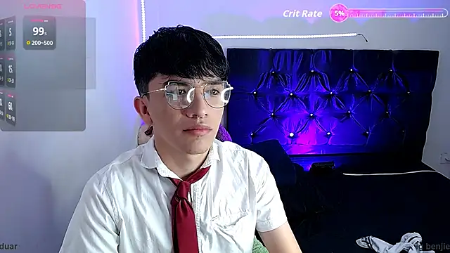 benji hoter online show from 10/31/25, 04:41