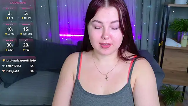 EffyEvansy online show from 12/05/24, 01:38