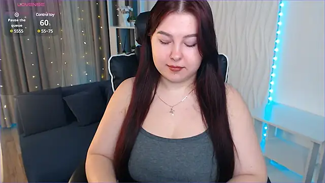 EffyEvansy online show from 02/06/25, 10:26