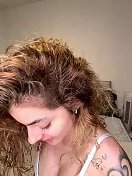 annieesweett online show from 06/12/26, 06:51