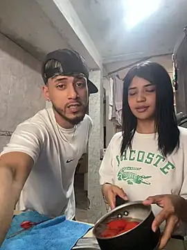 Snapshot of Rouuus12 chatting on 01/18/26, 04:33 Rouuus12 online show from 01/18/26, 04:33