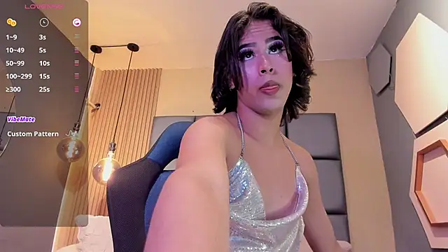 HOTTY RED  online show from 12/24/24, 06:28