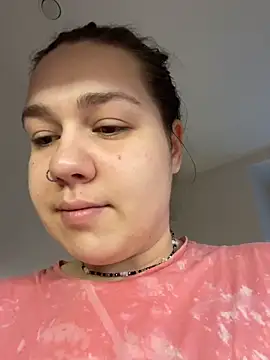 SuzieMurray online show from 11/26/25, 06:25