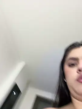 Snapshot of kimberlyhills1 chatting on 02/23/25, 11:25 kimberlyhills1 online show from 02/23/25, 11:25