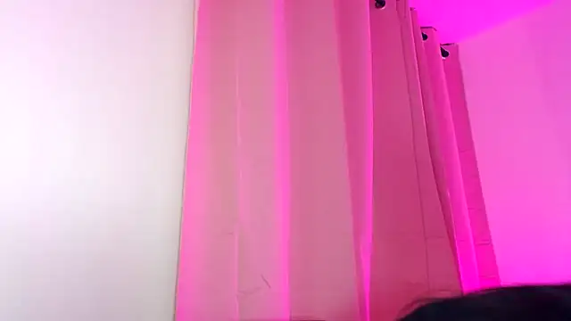 kimberlyhills1 online show from 12/20/25, 03:35