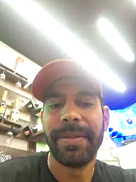 Snapshot of Alsaud1106 chatting on 03/02/25, 09:43 Alsaud1106 online show from 03/02/25, 09:43