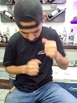 Snapshot of Alsaud1106 chatting on 03/13/25, 10:10 Alsaud1106 online show from 03/13/25, 10:10