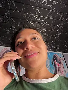 Im Little online show from 05/23/26, 02:39