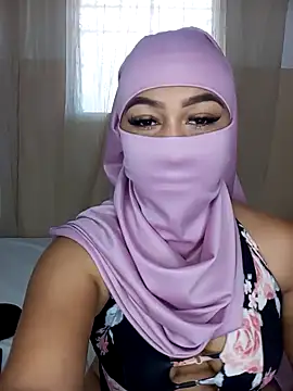 Snapshot of Kendra_Kait chatting on 01/03/25, 06:03 Kendra Kait online show from 01/03/25, 06:03