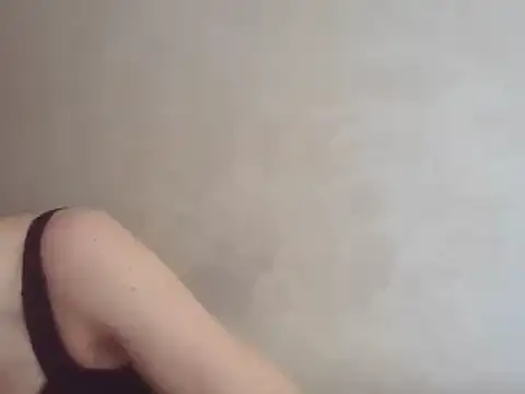 CaitlinaJayne23 online show from 02/07/25, 01:43