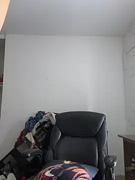 Snapshot of Mhmoodyi chatting on 12/01/25, 08:58 Mhmoodyi online show from 12/01/25, 08:58