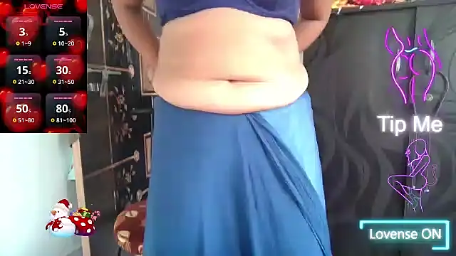 Snapshot of sexy-honey09 chatting on 09/13/25, 08:47 sexy-honey09 online show from 09/13/25, 08:47