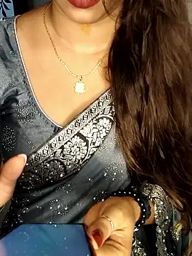 Snapshot of sexy-honey09 chatting on 09/14/25, 07:51 sexy-honey09 online show from 09/14/25, 07:51