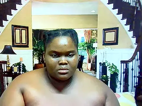 EbonyHotBuns online show from 02/11/25, 12:48