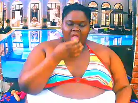 EbonyHotBuns online show from 07/17/26, 11:28
