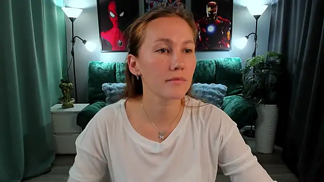 Snapshot of MichelleOrtis chatting on 11/25/25, 12:05 MichelleOrtis online show from 11/25/25, 12:05