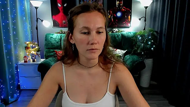 Snapshot of MichelleOrtis chatting on 12/04/25, 01:20 MichelleOrtis online show from 12/04/25, 01:20