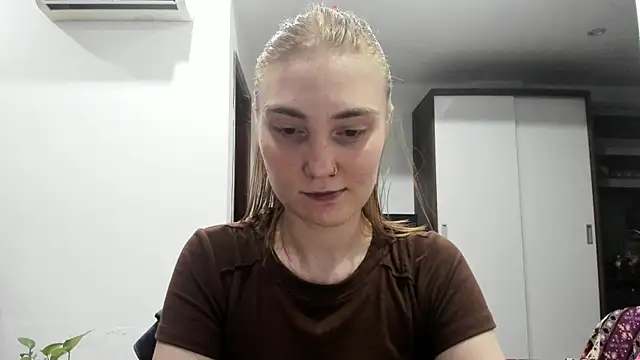 ReddHotPipper online show from 06/30/26, 04:52