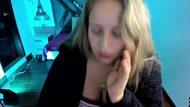 Dana martinezz online show from 12/17/24, 06:31