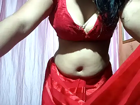 poojaxxx65 online show from 01/16/25, 05:44