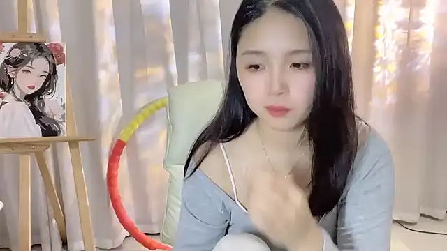 Snapshot of SU__SU chatting on 10/04/25, 01:53 SU SU online show from 10/04/25, 01:53