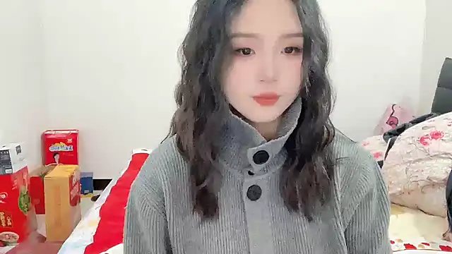 Snapshot of SU__SU chatting on 10/25/25, 05:37 SU SU online show from 10/25/25, 05:37