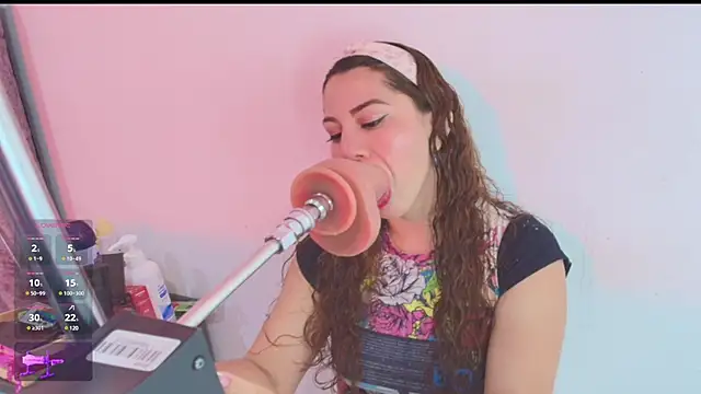 hade cute online show from 12/07/24, 04:25