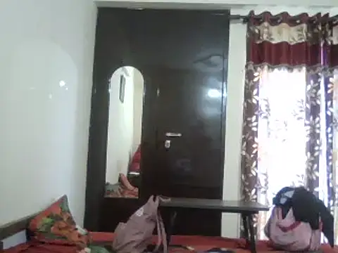 manvi199407 online show from 03/04/25, 08:57