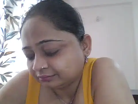 manvi199407 online show from 09/18/25, 12:29
