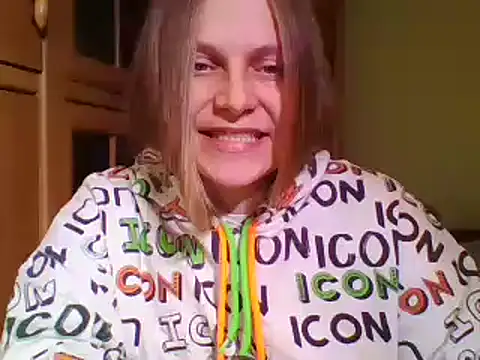 Evasapples online show from 12/01/24, 05:13