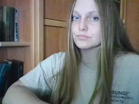 Evasapples online show from 12/05/24, 09:39