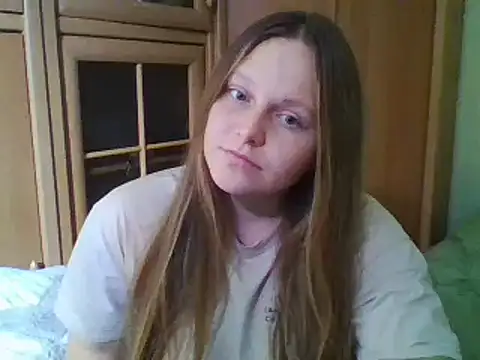 Evasapples online show from 12/15/24, 12:40