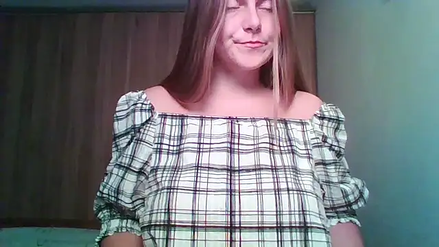 Snapshot of Evasapples chatting on 10/29/25, 07:59 Evasapples online show from 10/29/25, 07:59