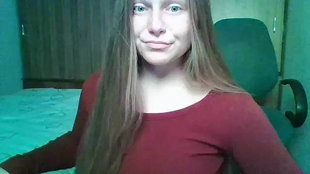 Snapshot of Evasapples chatting on 10/30/25, 03:57 Evasapples online show from 10/30/25, 03:57