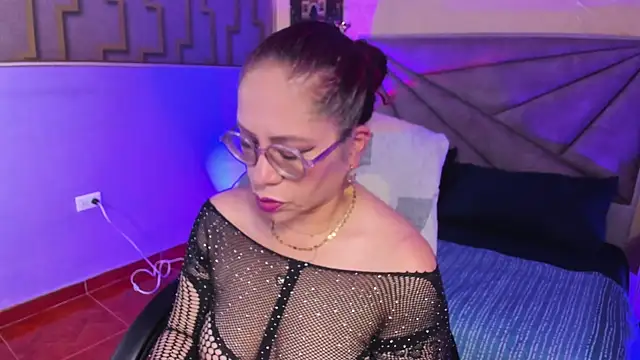 maria paulac online show from 10/16/25, 05:41