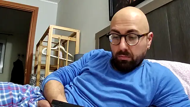 Snapshot of darione_90 chatting on 01/15/25, 10:13 darione 90 online show from 01/15/25, 10:13