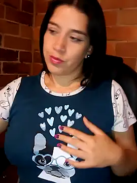 Gabriela squirt02 online show from 03/16/25, 10:11