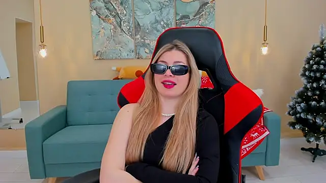 HelenaMorgan online show from 12/18/24, 12:40