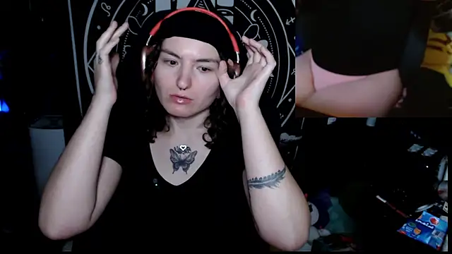 BrandiWRLD 999 online show from 09/23/25, 07:17