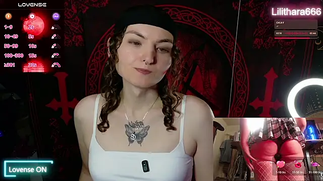 Snapshot of BrandiWRLD_999 chatting on 11/22/25, 07:57 BrandiWRLD 999 online show from 11/22/25, 07:57