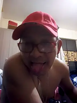 ardiente47 online show from 09/15/25, 02:44