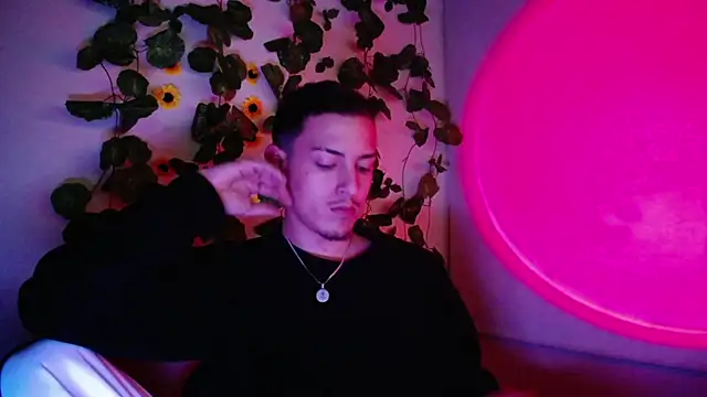 Aaron-Saemz- online show from 09/11/25, 01:28