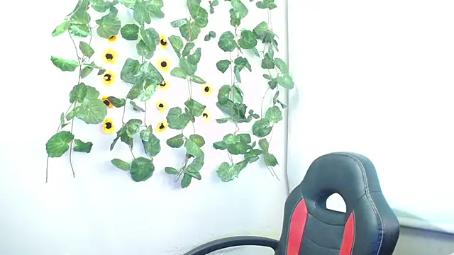 Aaron-Saemz- online show from 09/12/25, 01:06