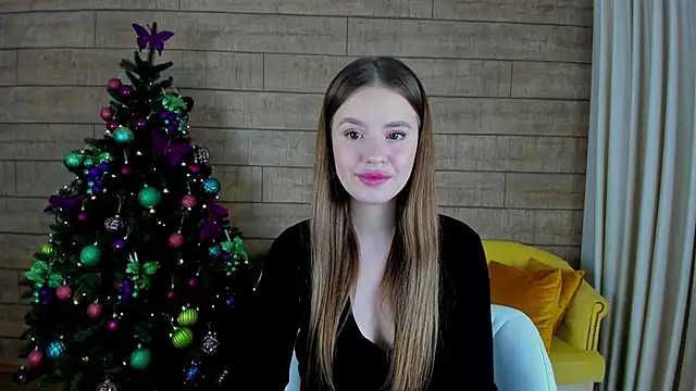 MilanaBalmain online show from 12/17/24, 07:29