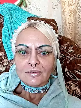 Gardener of Illusions online show from 01/05/25, 05:51