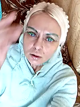 Gardener of Illusions online show from 01/06/25, 04:58