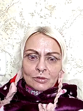 Gardener of Illusions online show from 01/09/25, 02:29