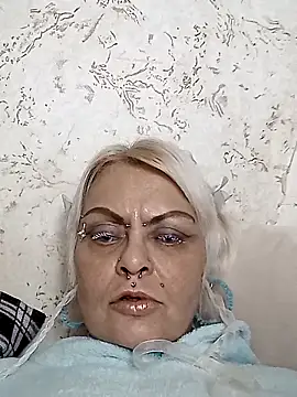 Snapshot of Gardener_of_Illusions chatting on 11/09/25, 08:01 Gardener of Illusions online show from 11/09/25, 08:01