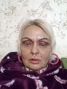 Snapshot of Gardener_of_Illusions chatting on 12/03/25, 01:35 Gardener of Illusions online show from 12/03/25, 01:35