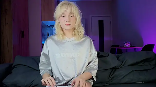 Gregory Byyrd online show from 09/18/25, 08:44